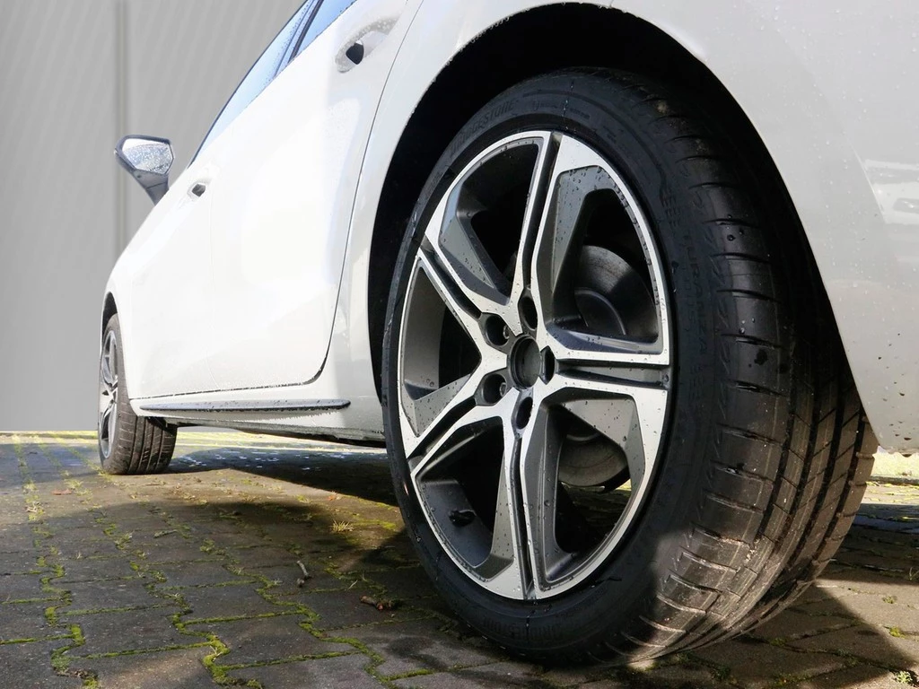 SEAT-Leon-image-4