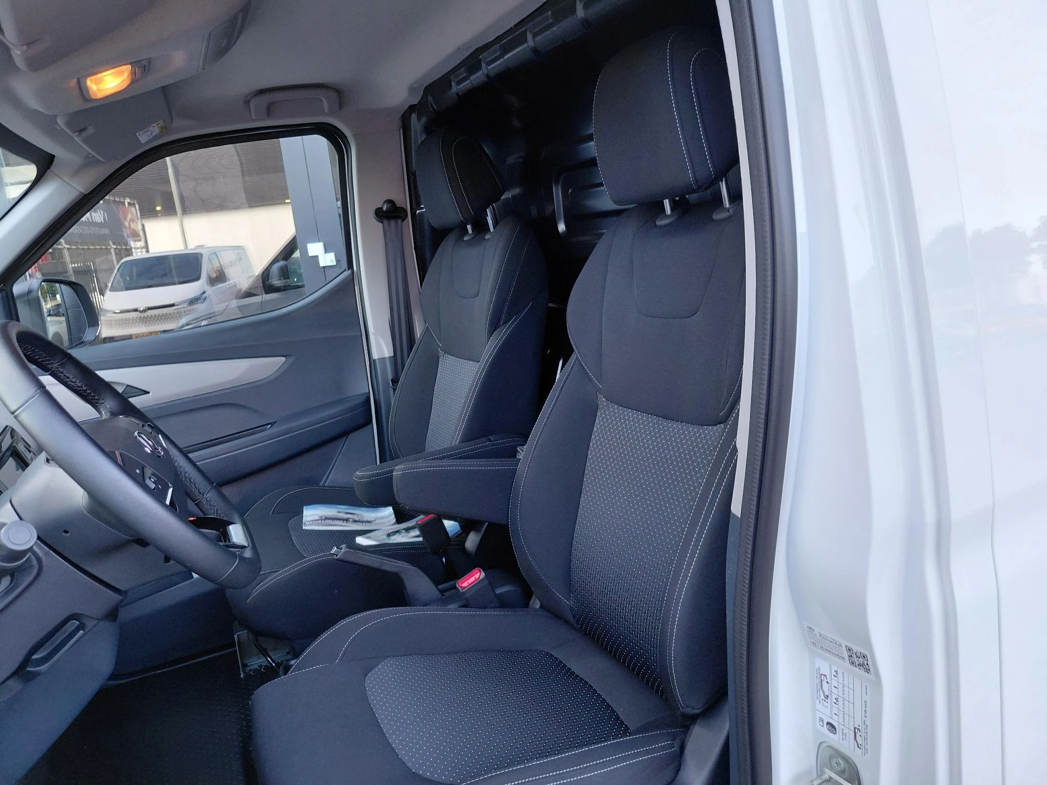 Maxus-eDeliver3-image-9