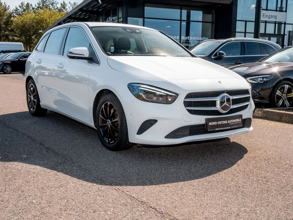 Mercedes-Benz-B-Klasse 220 d-image-4