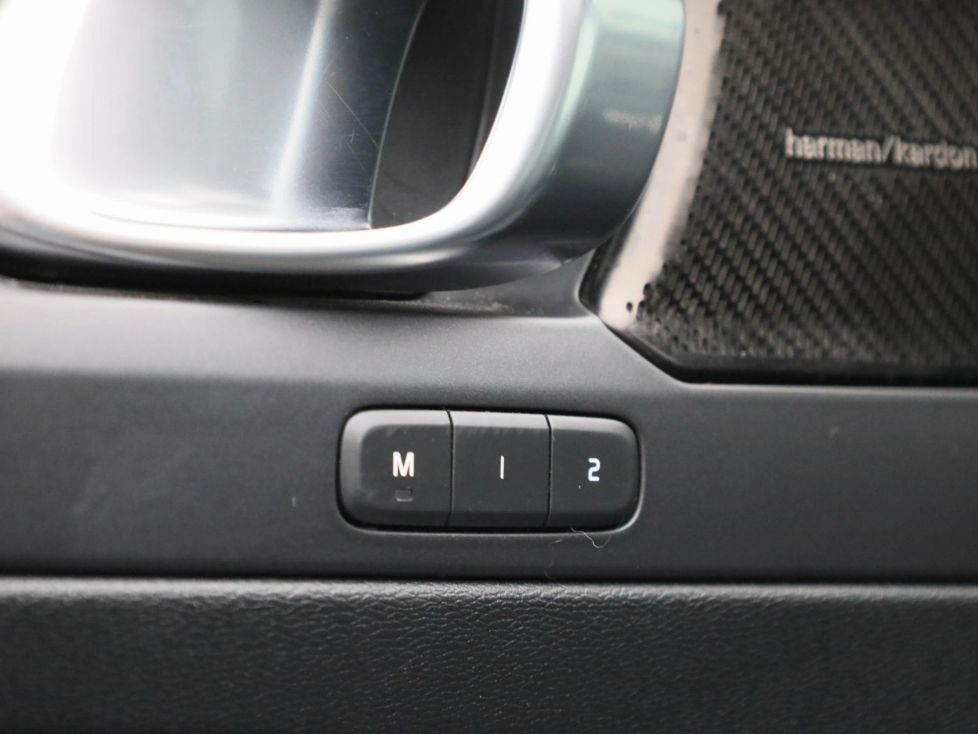 Volvo-XC40-image-35