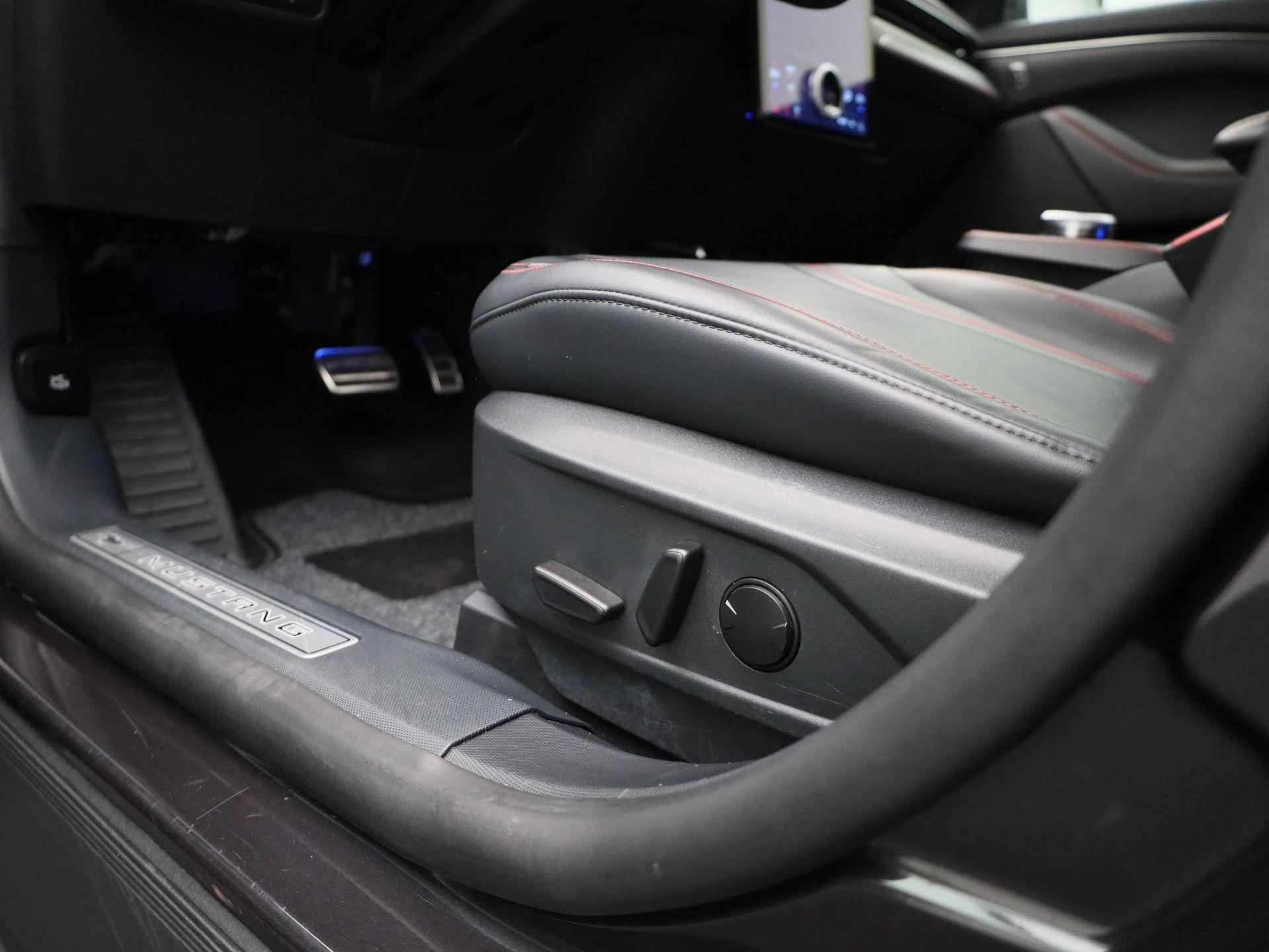 Ford Mustang Mach-E AWD 75 kWh