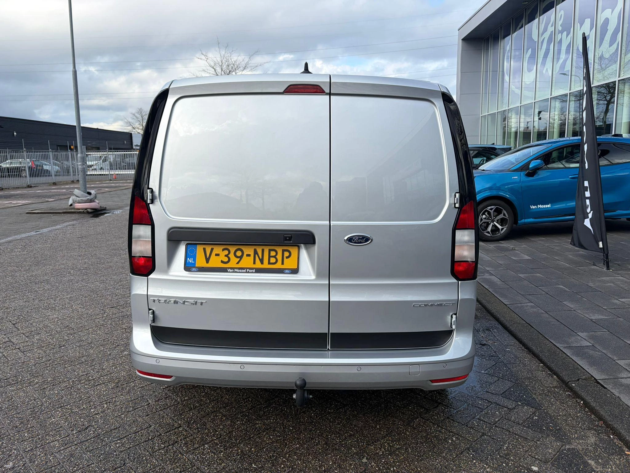 Ford-Transit Connect-image-5
