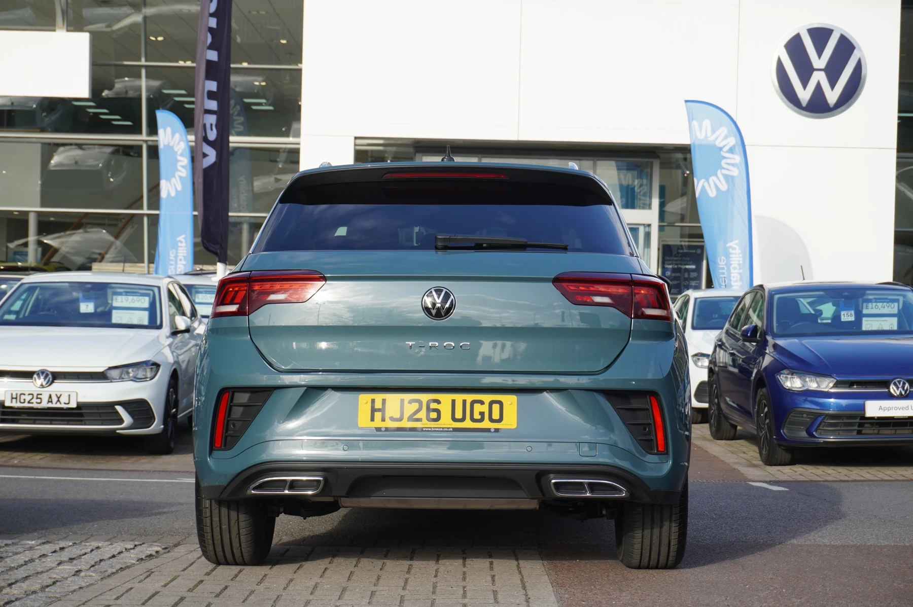 Volkswagen-T-Roc-image-12