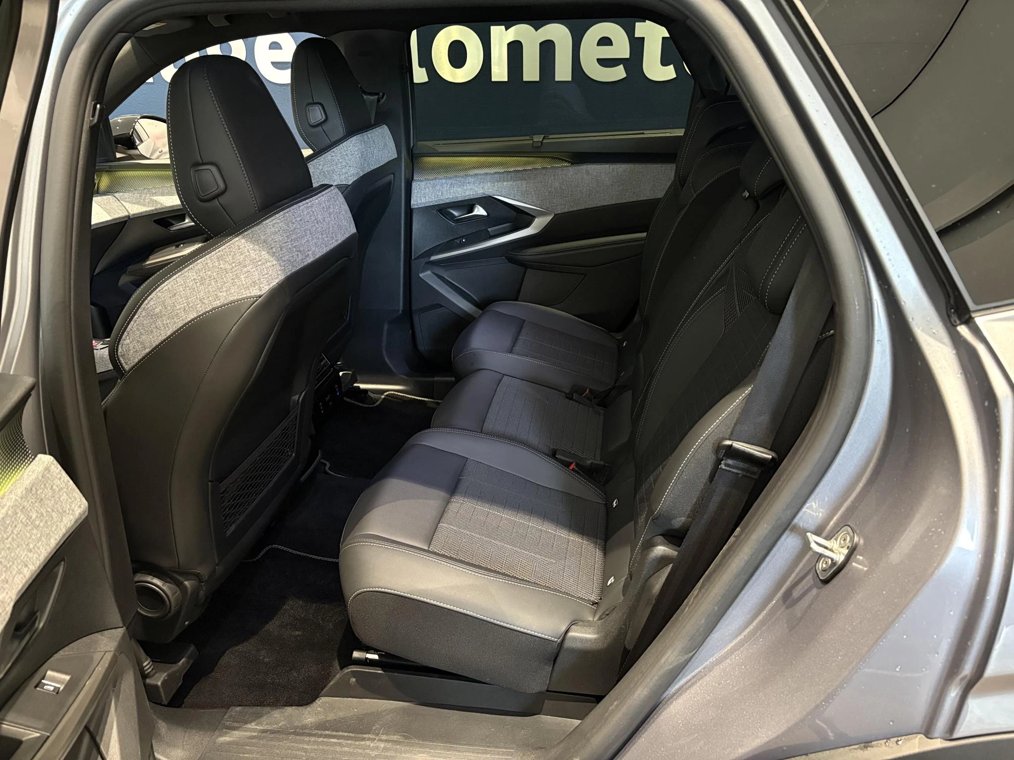 Peugeot 5008 1.2 Hybrid 145 GT 7p