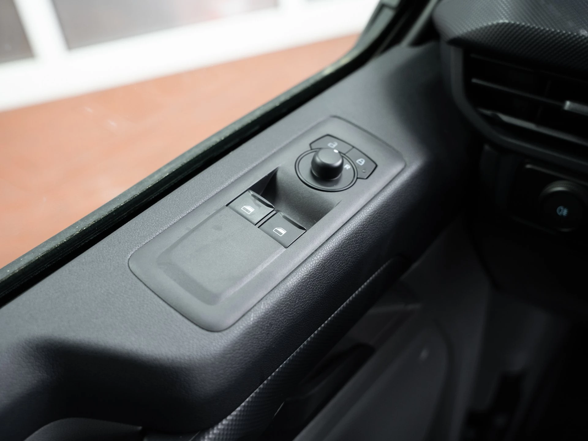 Ford Transit Custom Trend 2.0 EcoBlue 100kW 280 L1 Auto Kasten-LKW