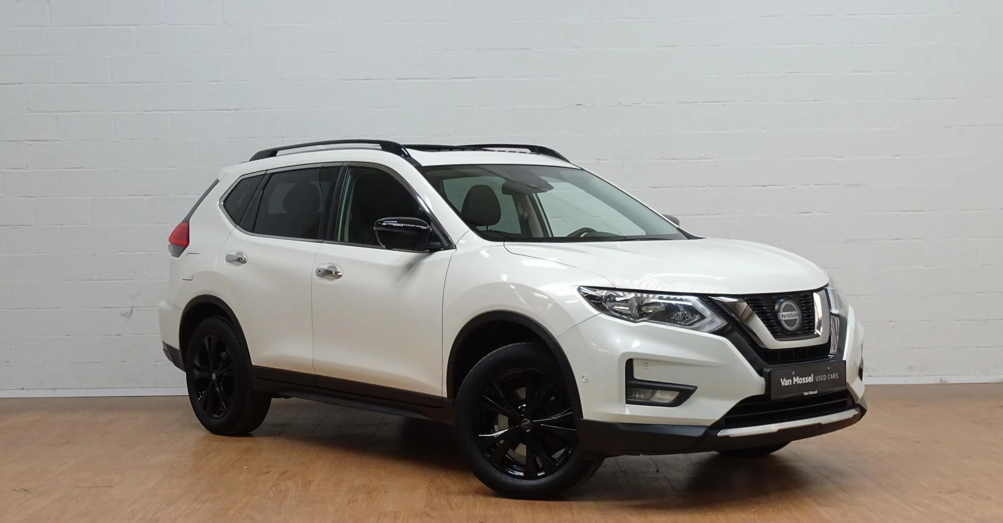 Nissan-X-Trail-image-1