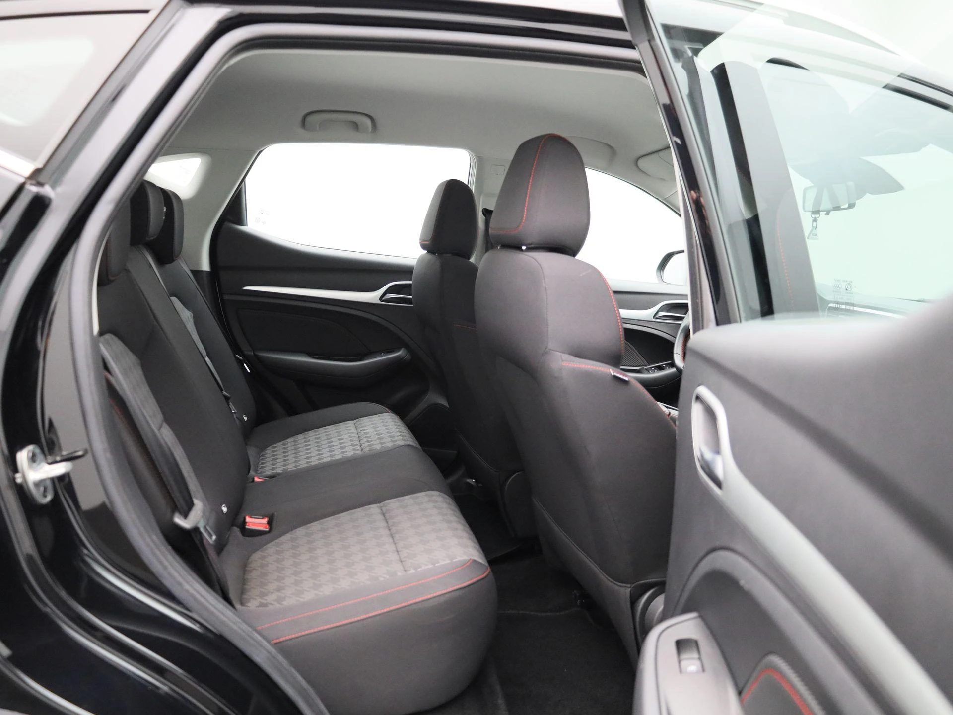 MG ZS EV - 37