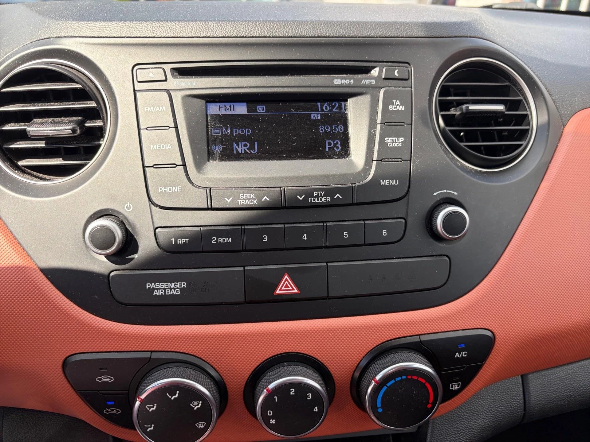 Hyundai i10 1.0 Classic Automatik