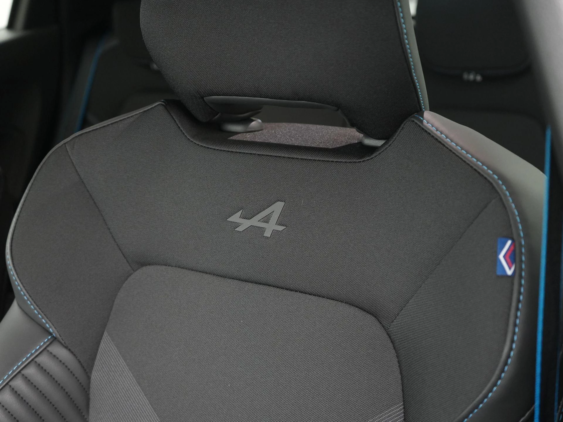 Renault-Clio-image-10