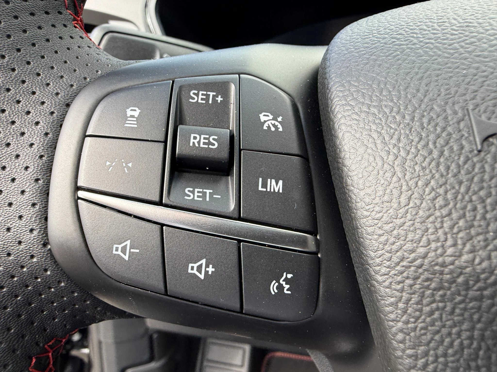 Ford-Kuga-image-20