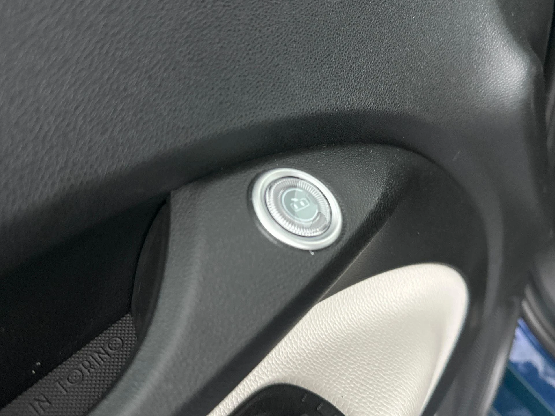 Fiat 500 Cabrio 1.0 Hybrid La Prima