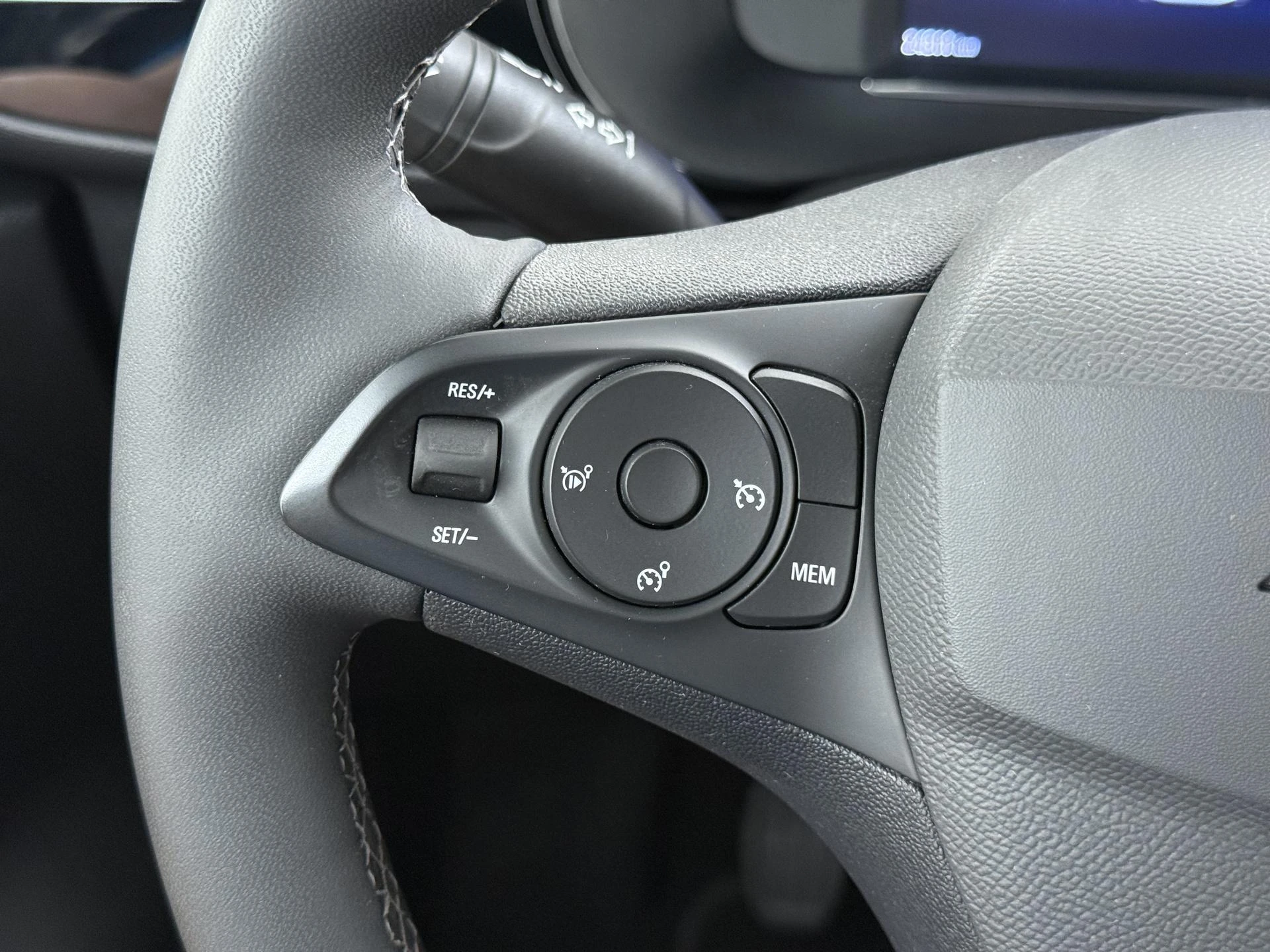 Opel-Corsa-image-10