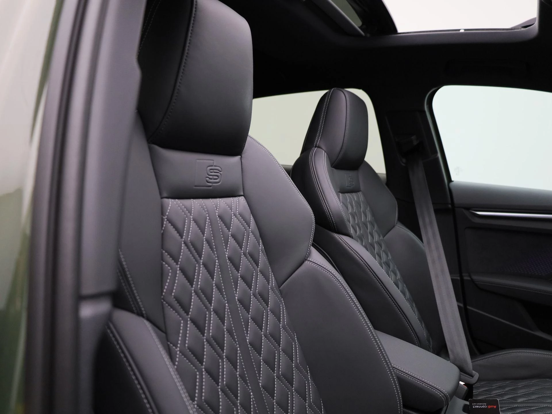 Audi A3 Sportback 45 TFSI e S edition Competition 272 PK