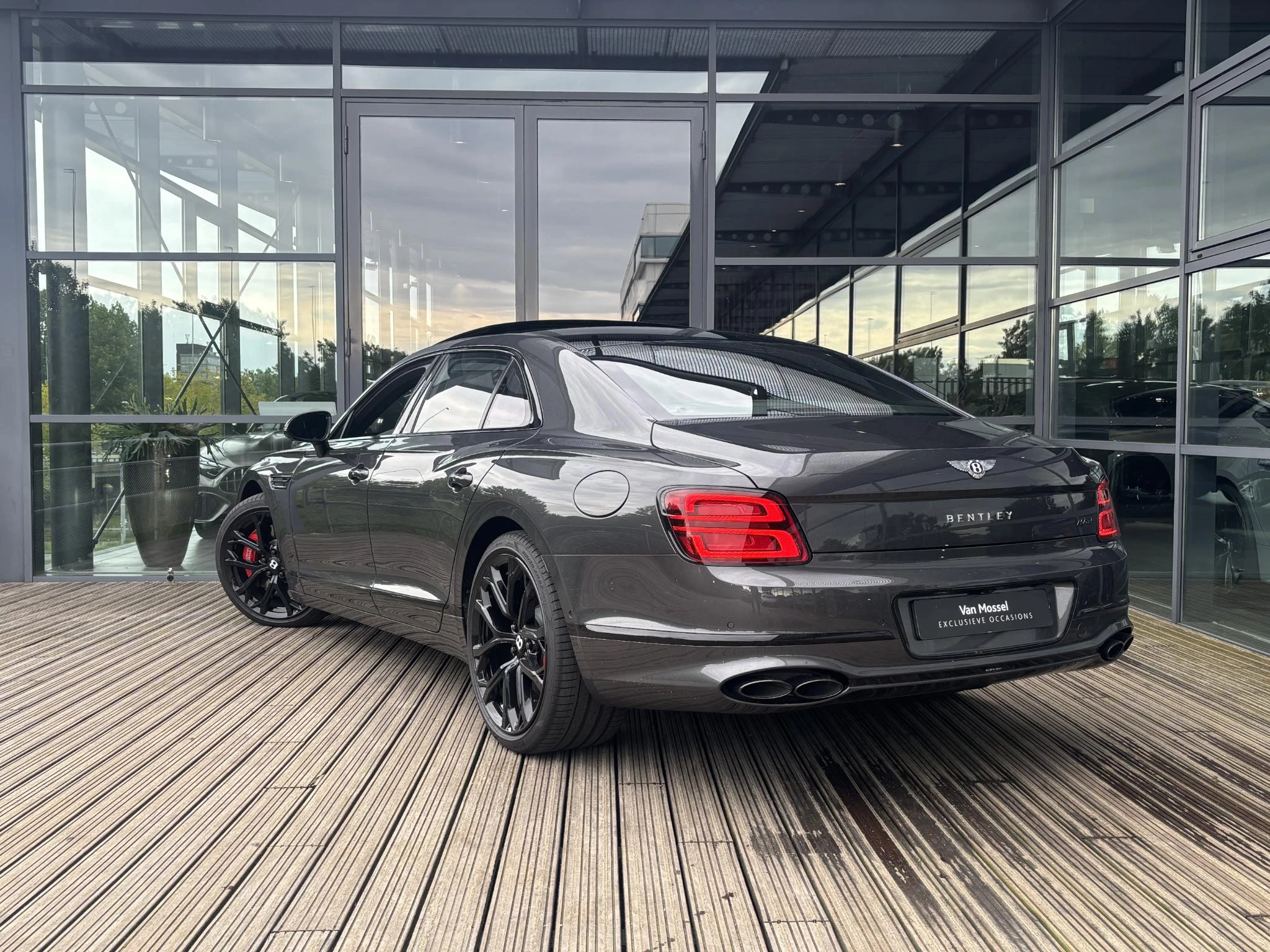 Bentley Flying Spur 2.9 V6 Hybrid Azure