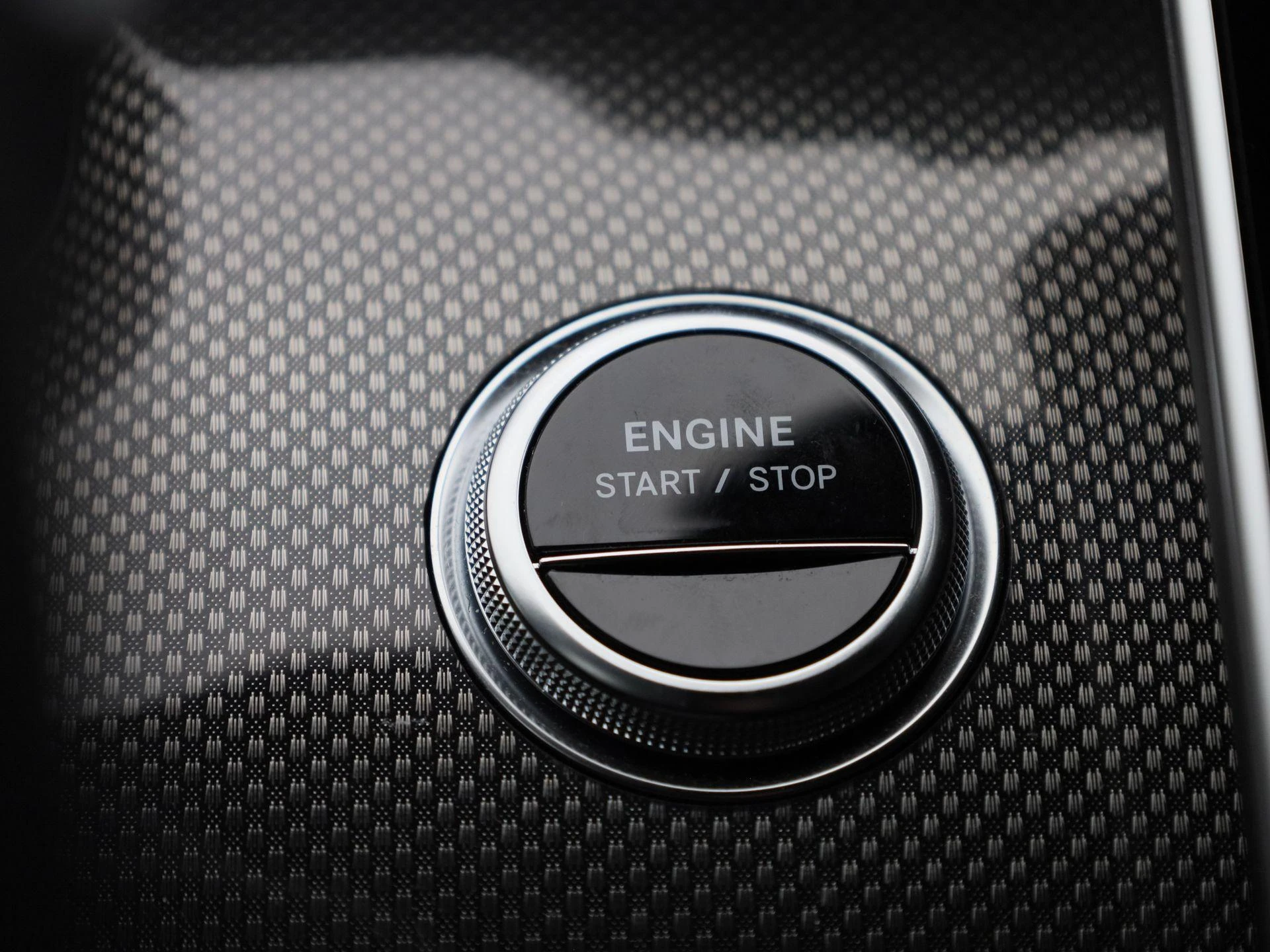 Mercedes-Benz-C-Klasse-image-19