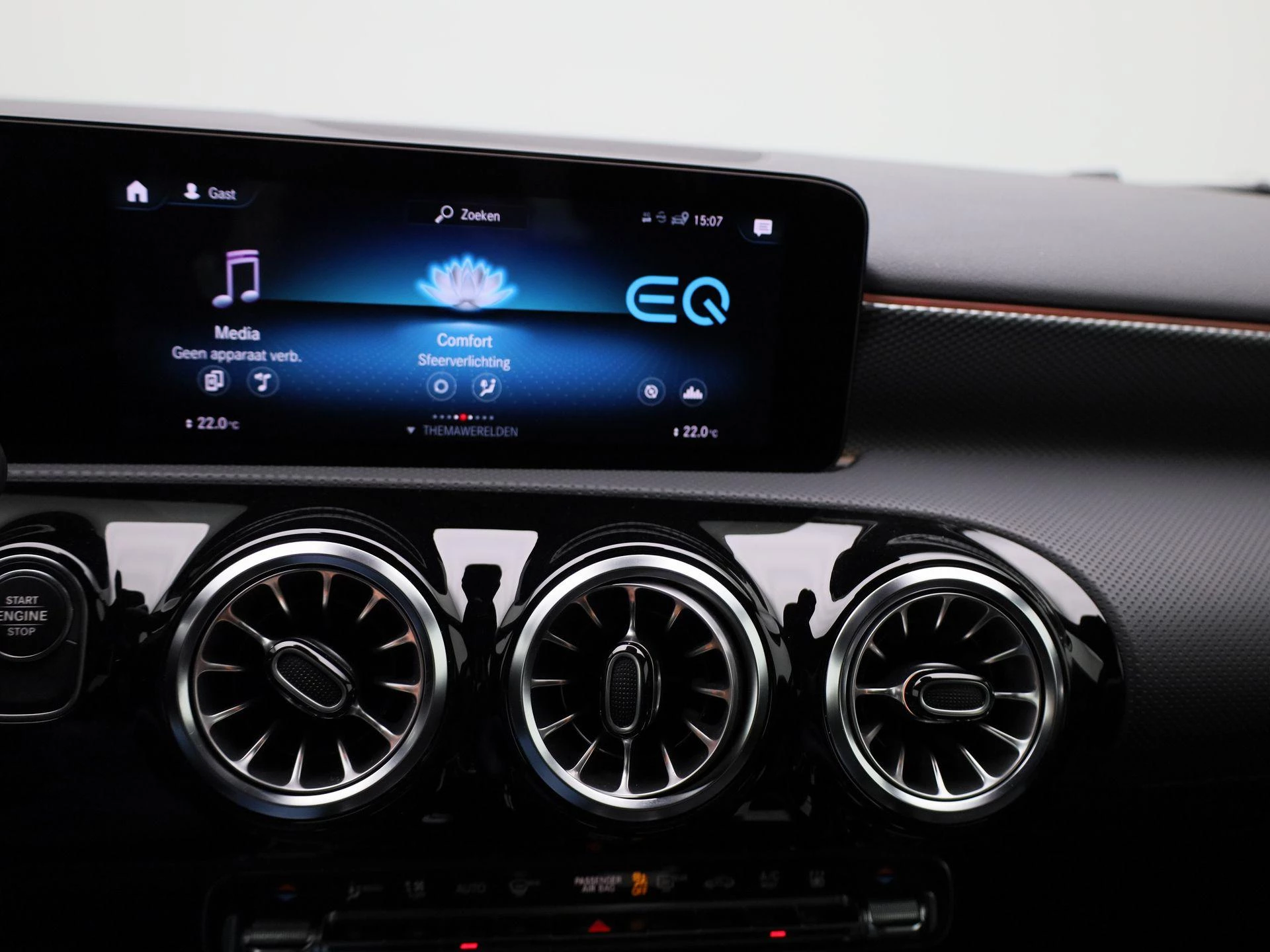 Mercedes-Benz-A-Klasse-image-15