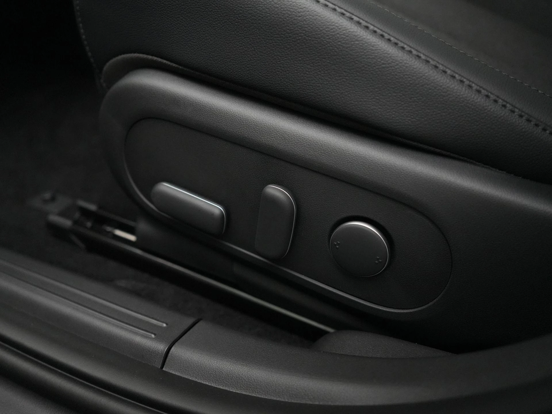 Hyundai-IONIQ 5-image-36
