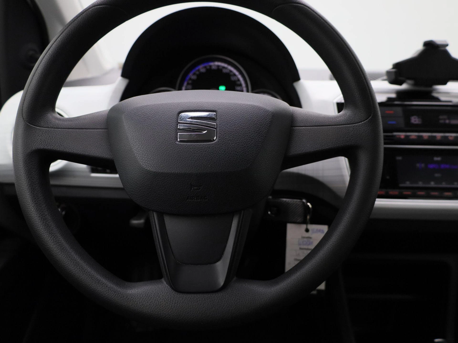 SEAT-Mii-image-6