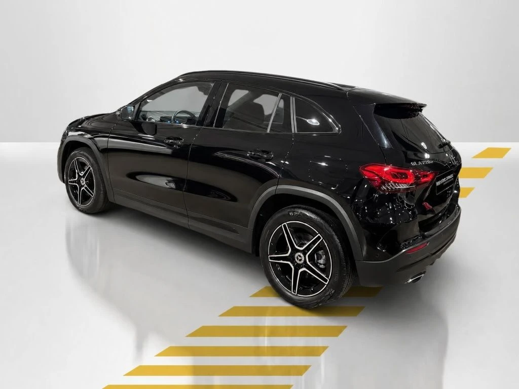 Mercedes-Benz-GLA 250 e-image-12