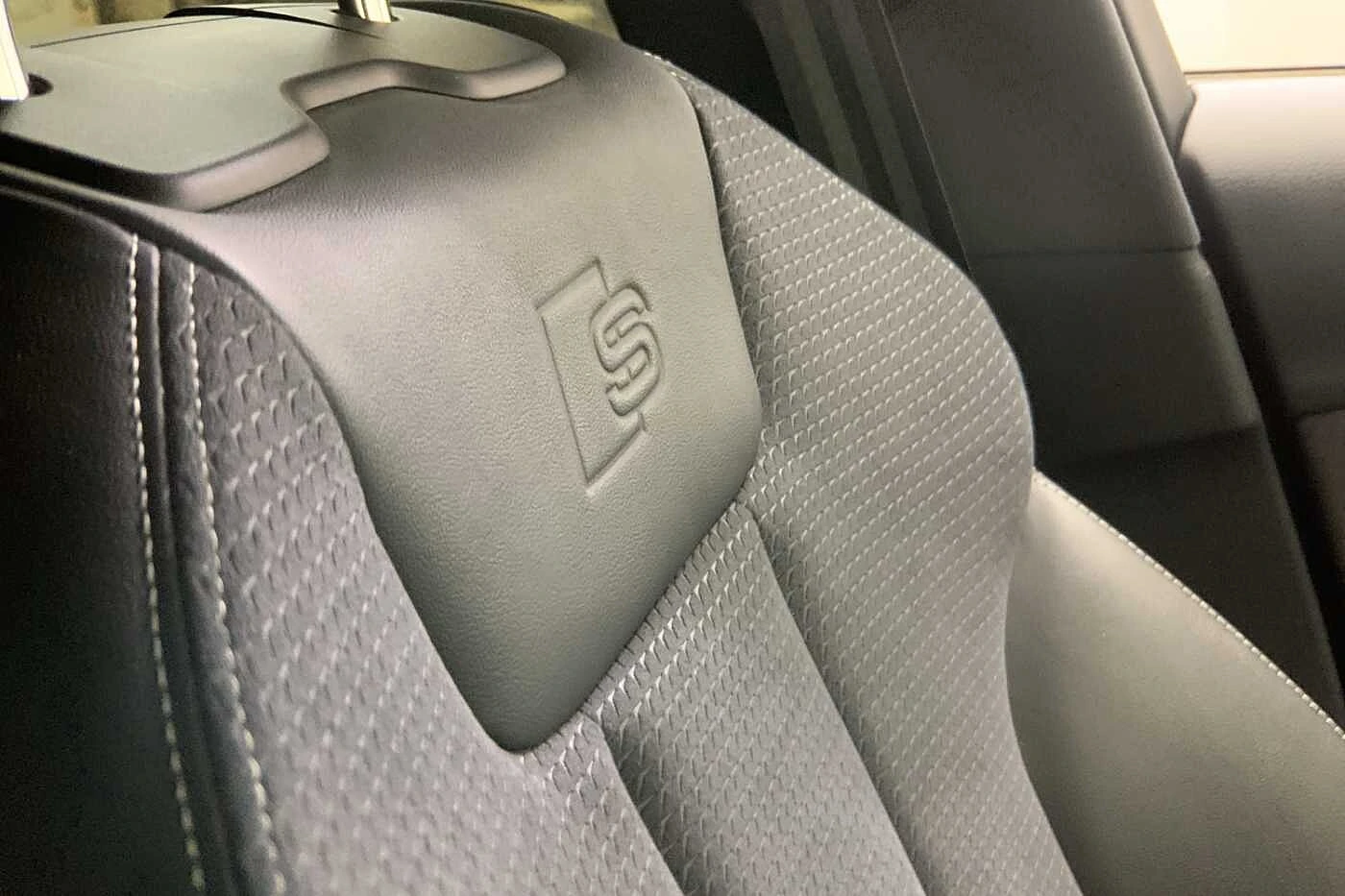 Audi-A4-image-19