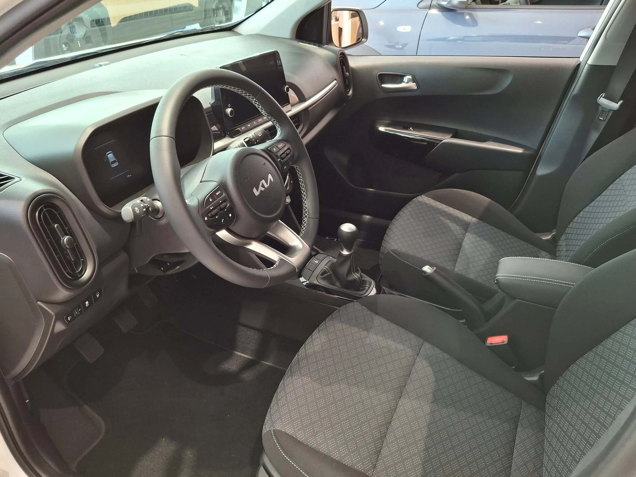 Kia-Picanto-image-8