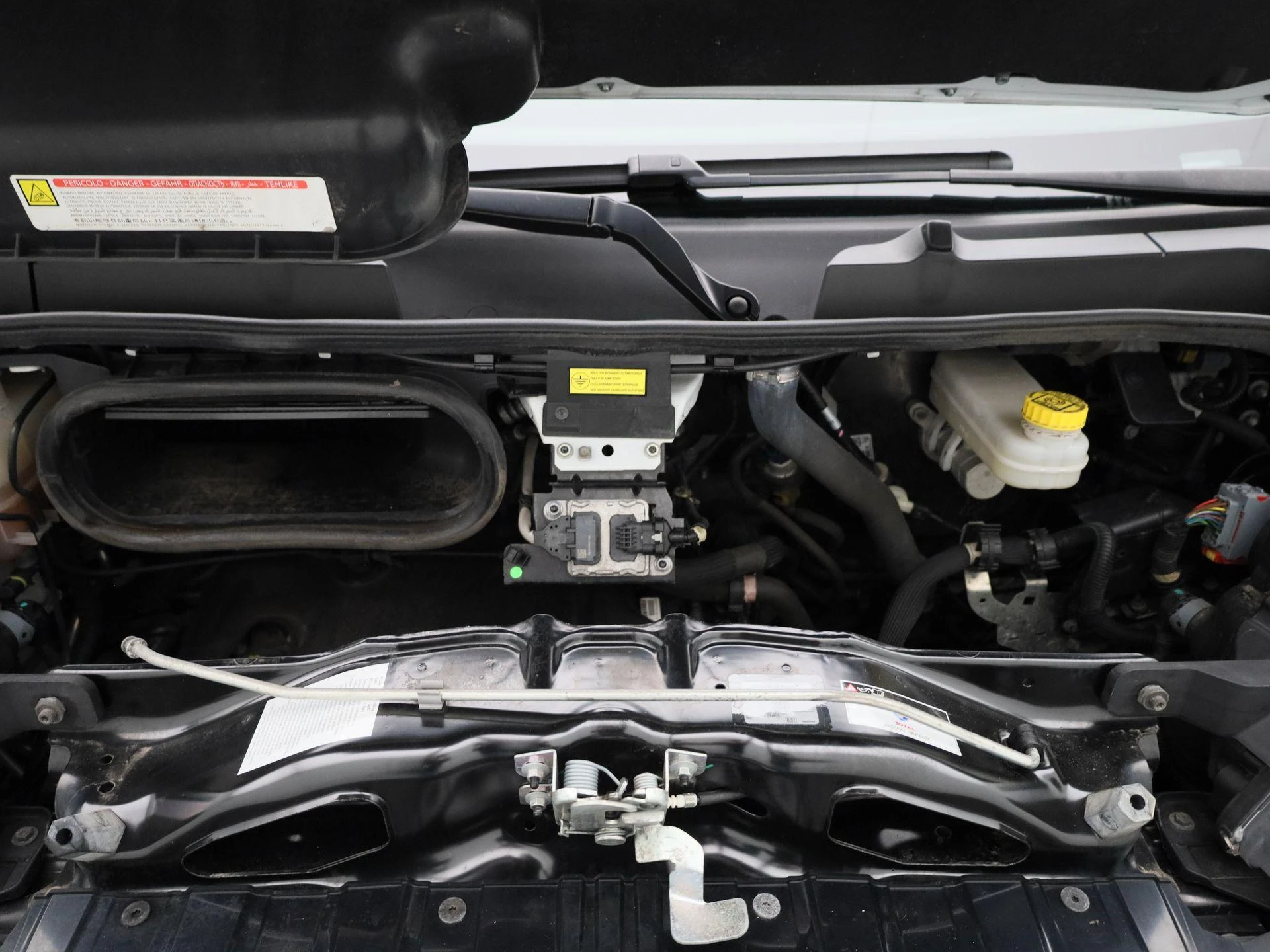 Opel-Movano-image-33