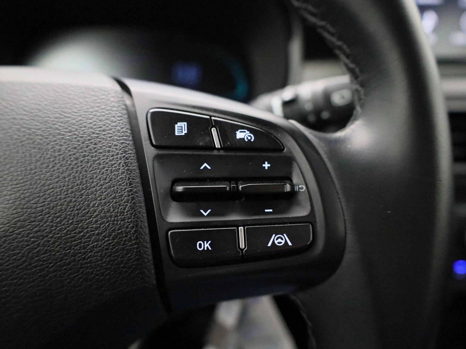 Hyundai-i10-image-15