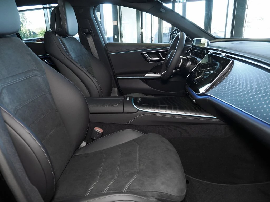 Mercedes-Benz-E-Klasse 200 d-image-9