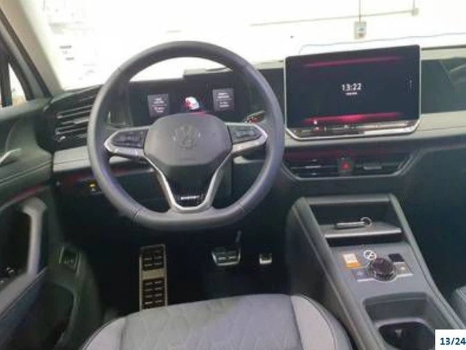 Volkswagen-Tiguan-image-4