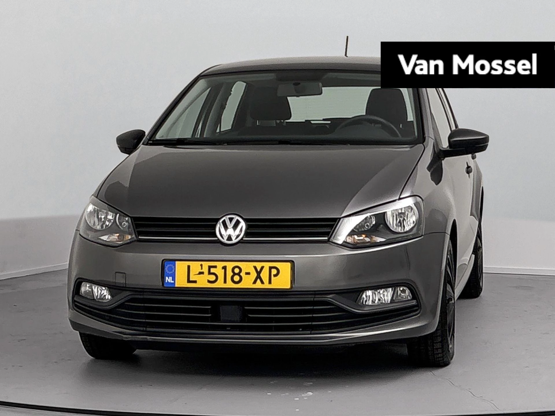 Volkswagen-Polo-image-0