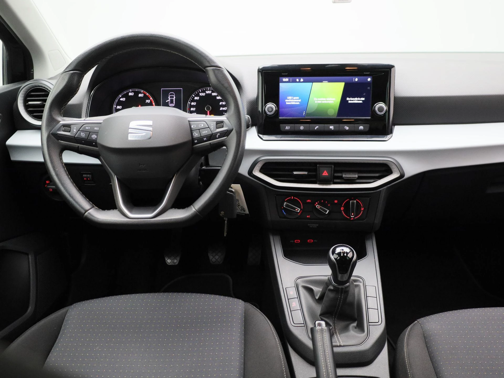 SEAT-Ibiza-image-8