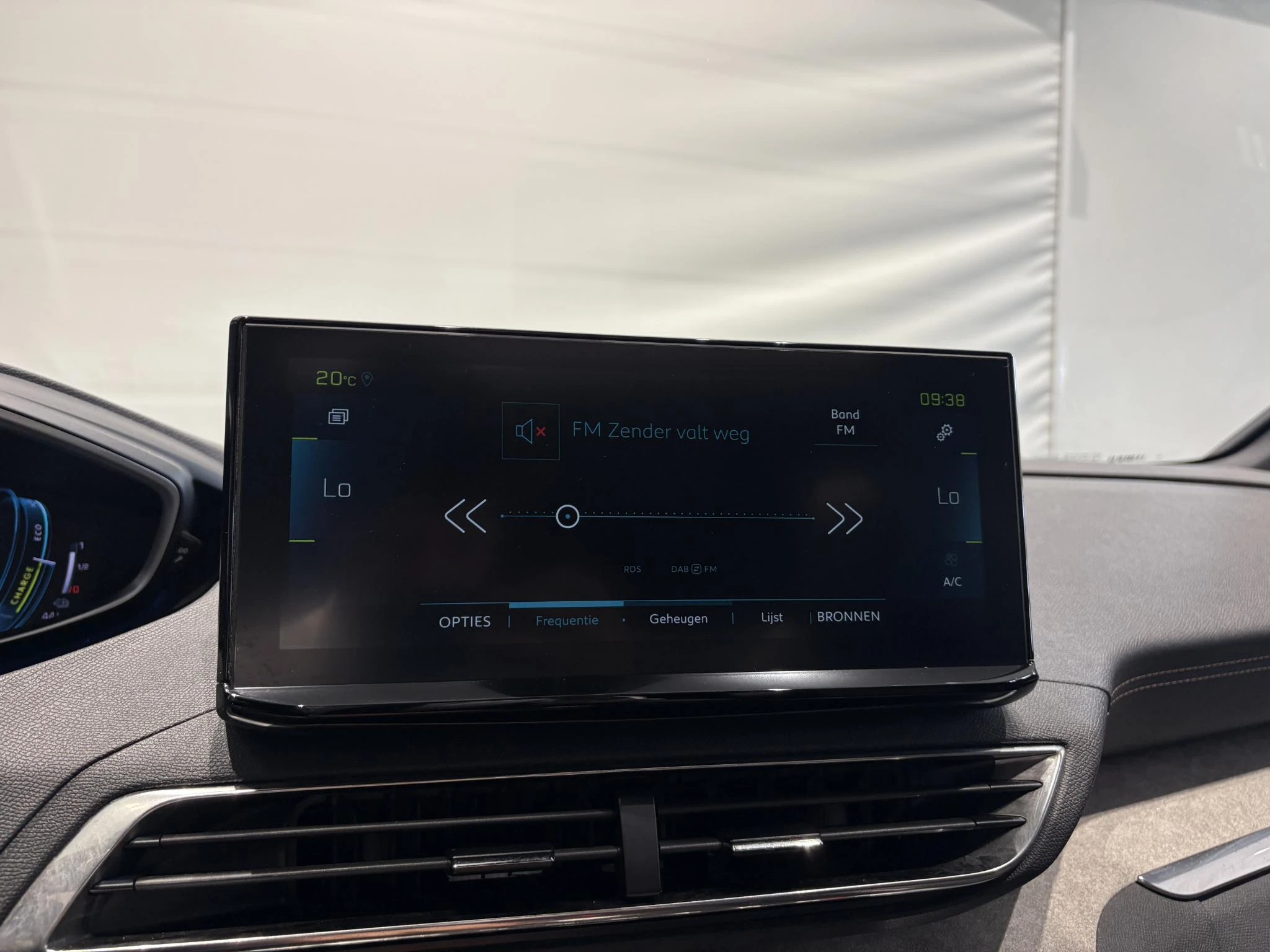 Peugeot 3008 1.6 HYbrid 225 GT