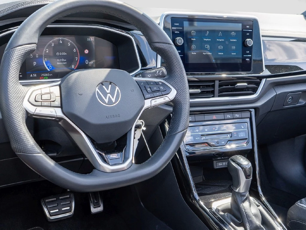 Volkswagen T-Roc Cabriolet 1.5 TSI DSG R-Line