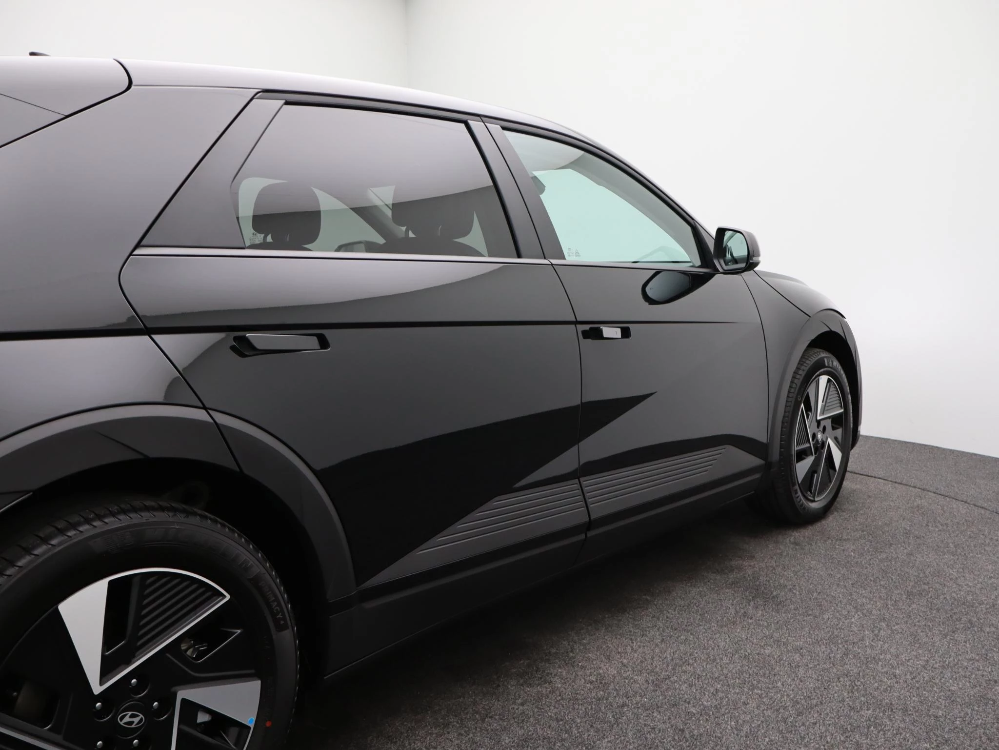Hyundai IONIQ 5 Long Range Pure Edition 84 kWh |