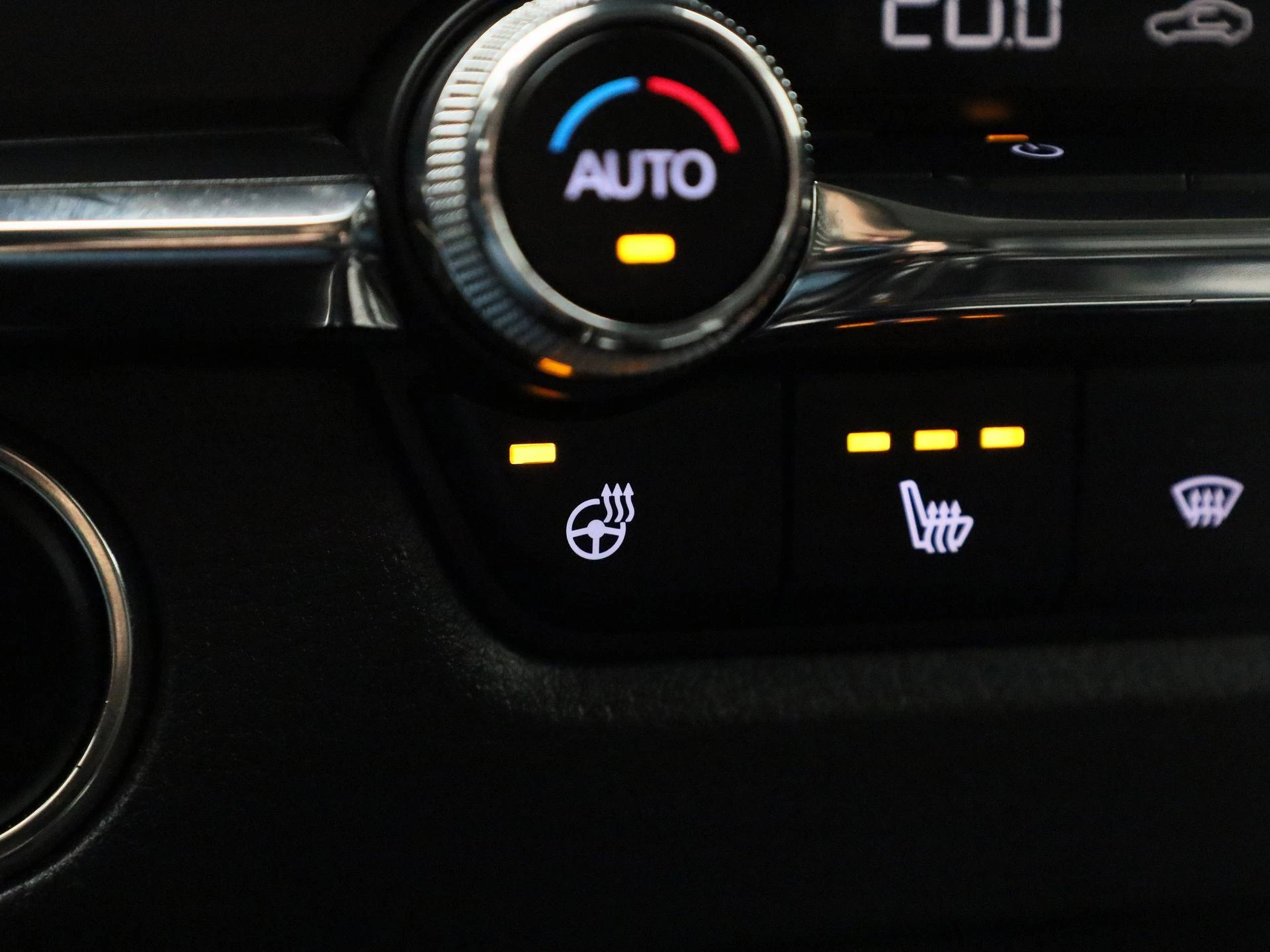 Mazda-CX-30-image-18