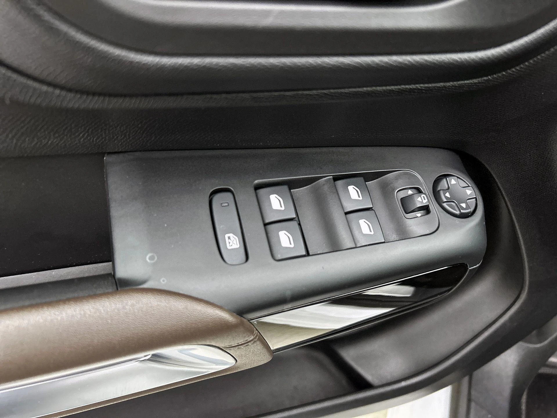 Citroën-C5 Aircross-image-30