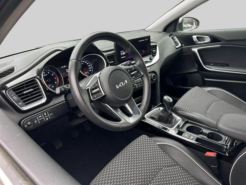 Kia-Ceed Sportswagon-image-6