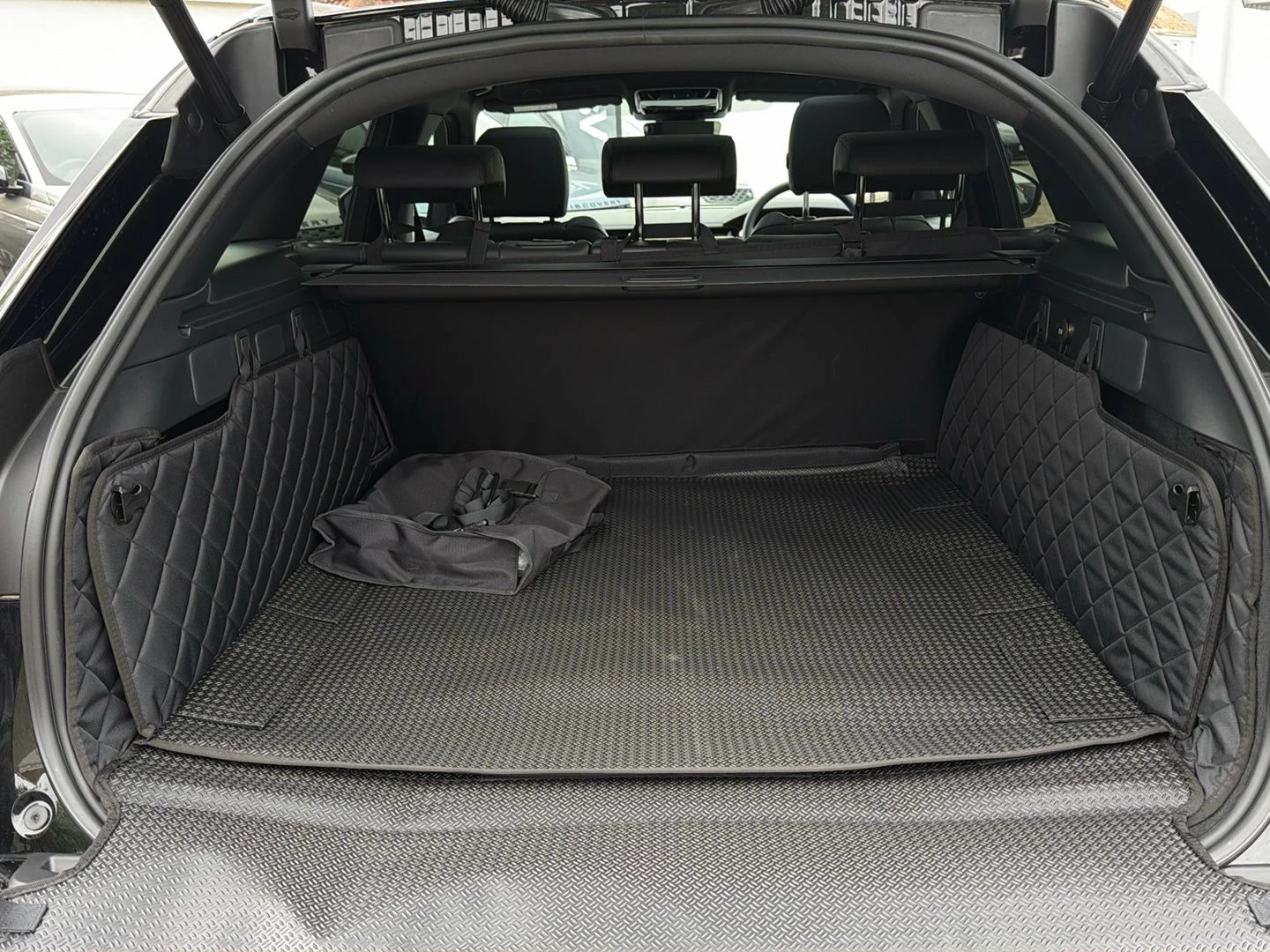 Land Rover Range Rover Velar, image 15