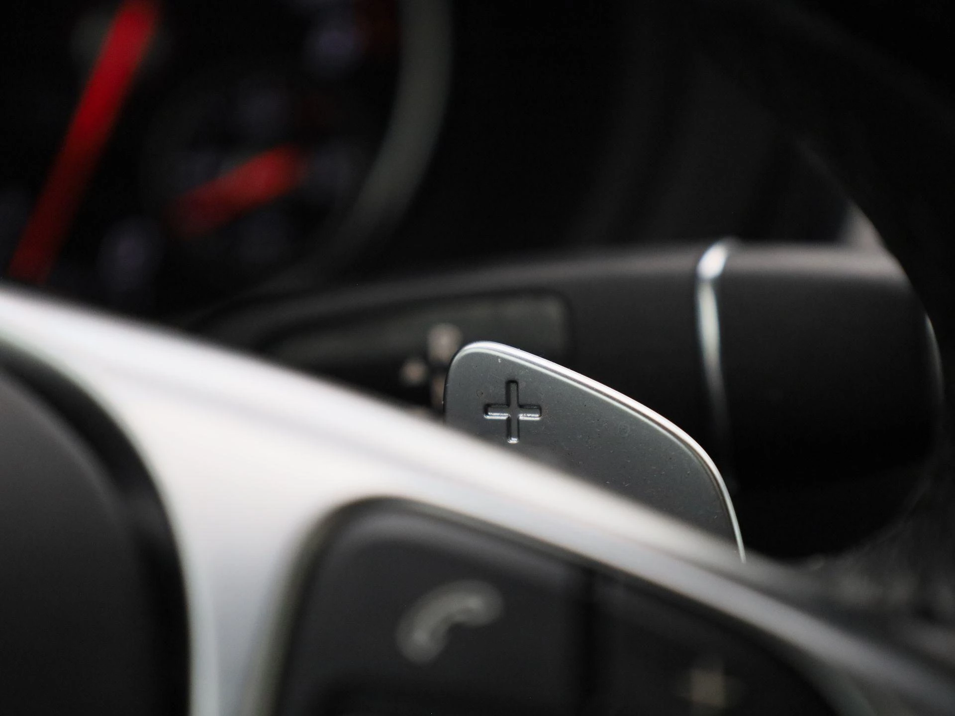 Mercedes-Benz-B-Klasse-image-25