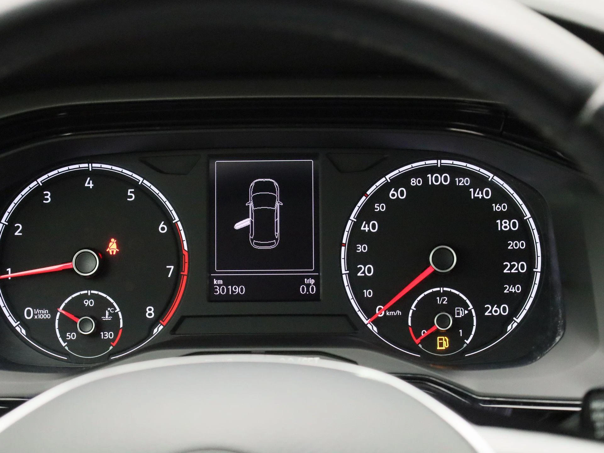 Volkswagen-Polo-image-7