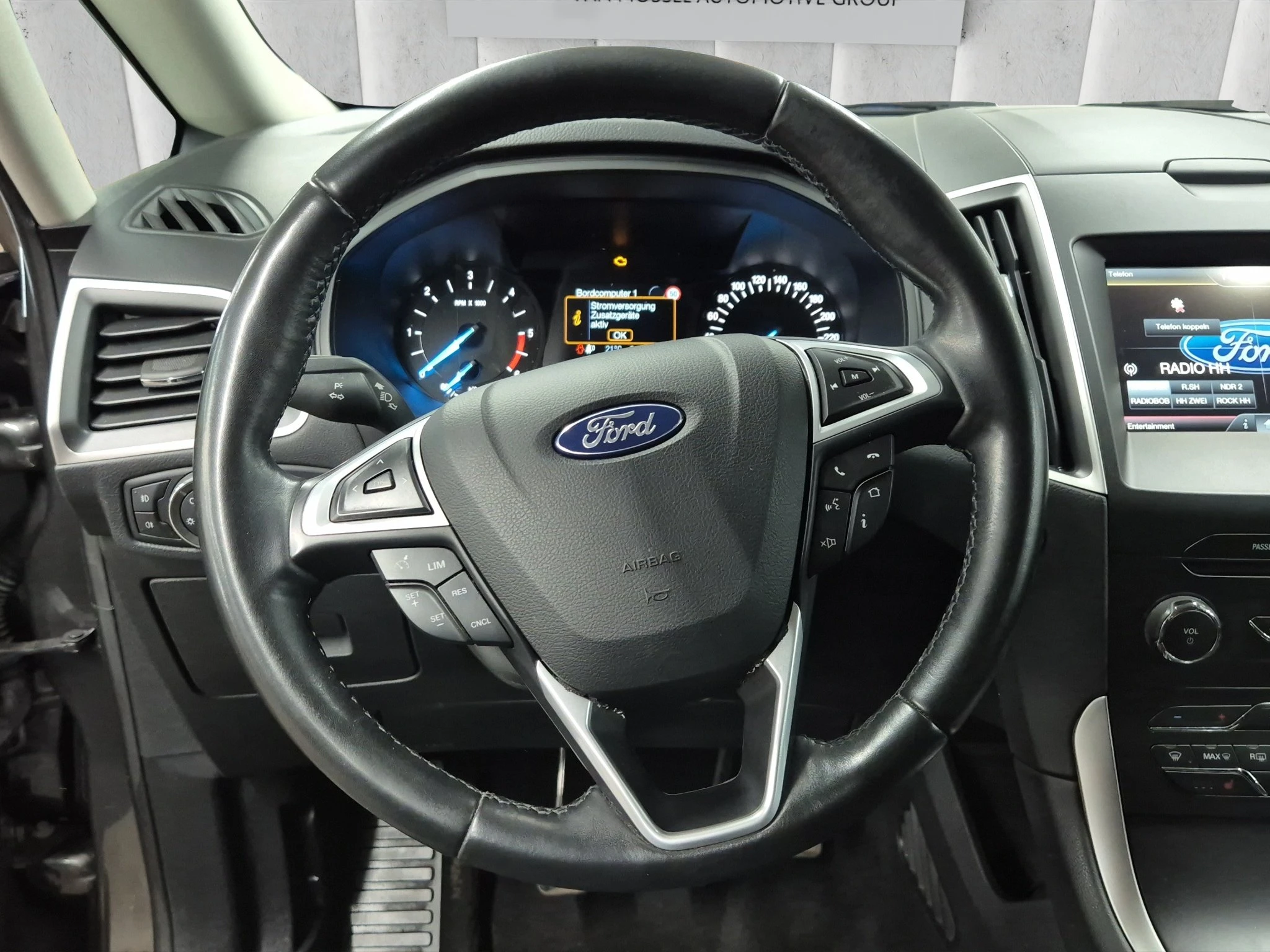 Ford-S-Max-image-12