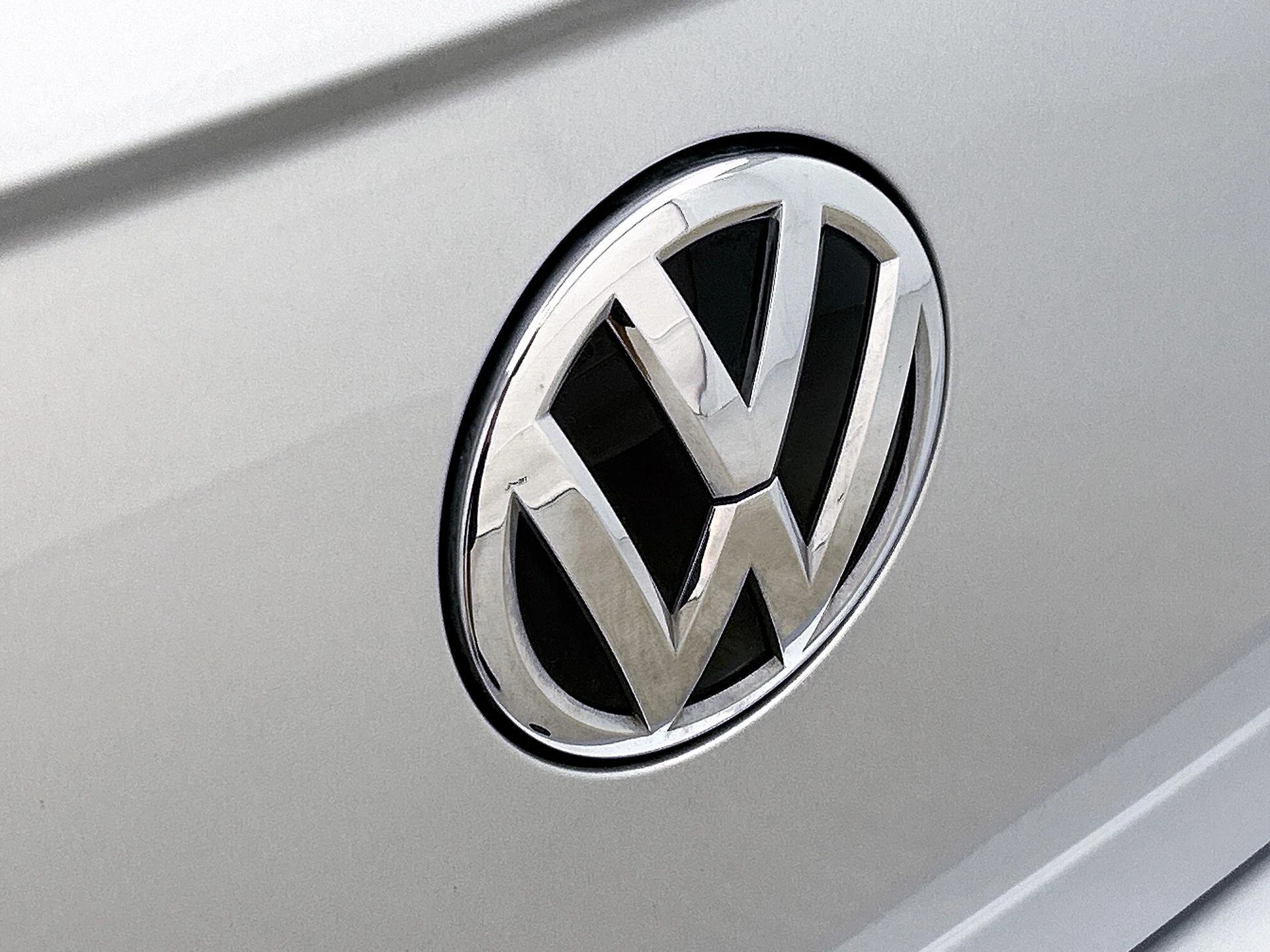 Volkswagen-Polo-image-27