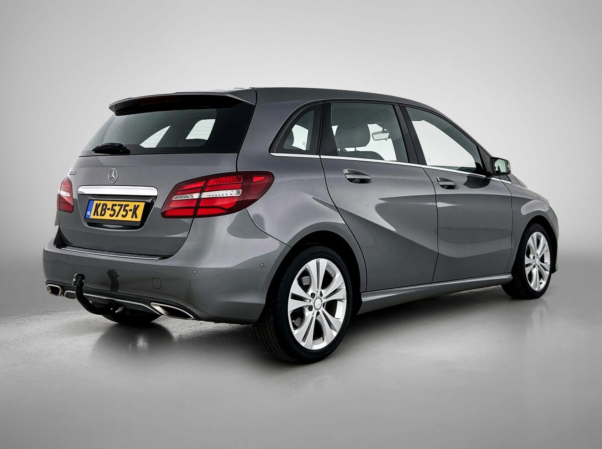 Mercedes-Benz-B-Klasse-image-3
