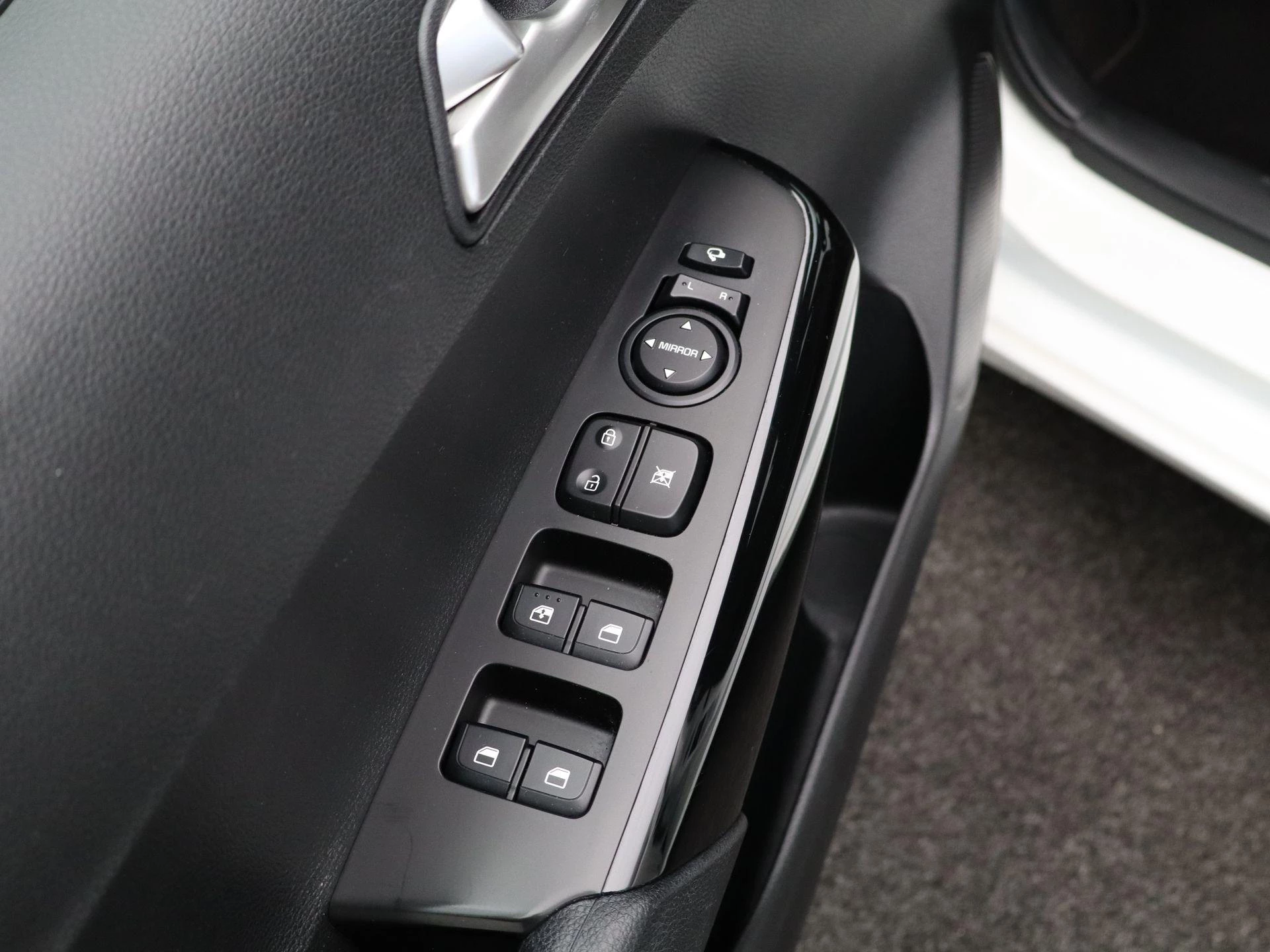 Kia-Picanto-image-28