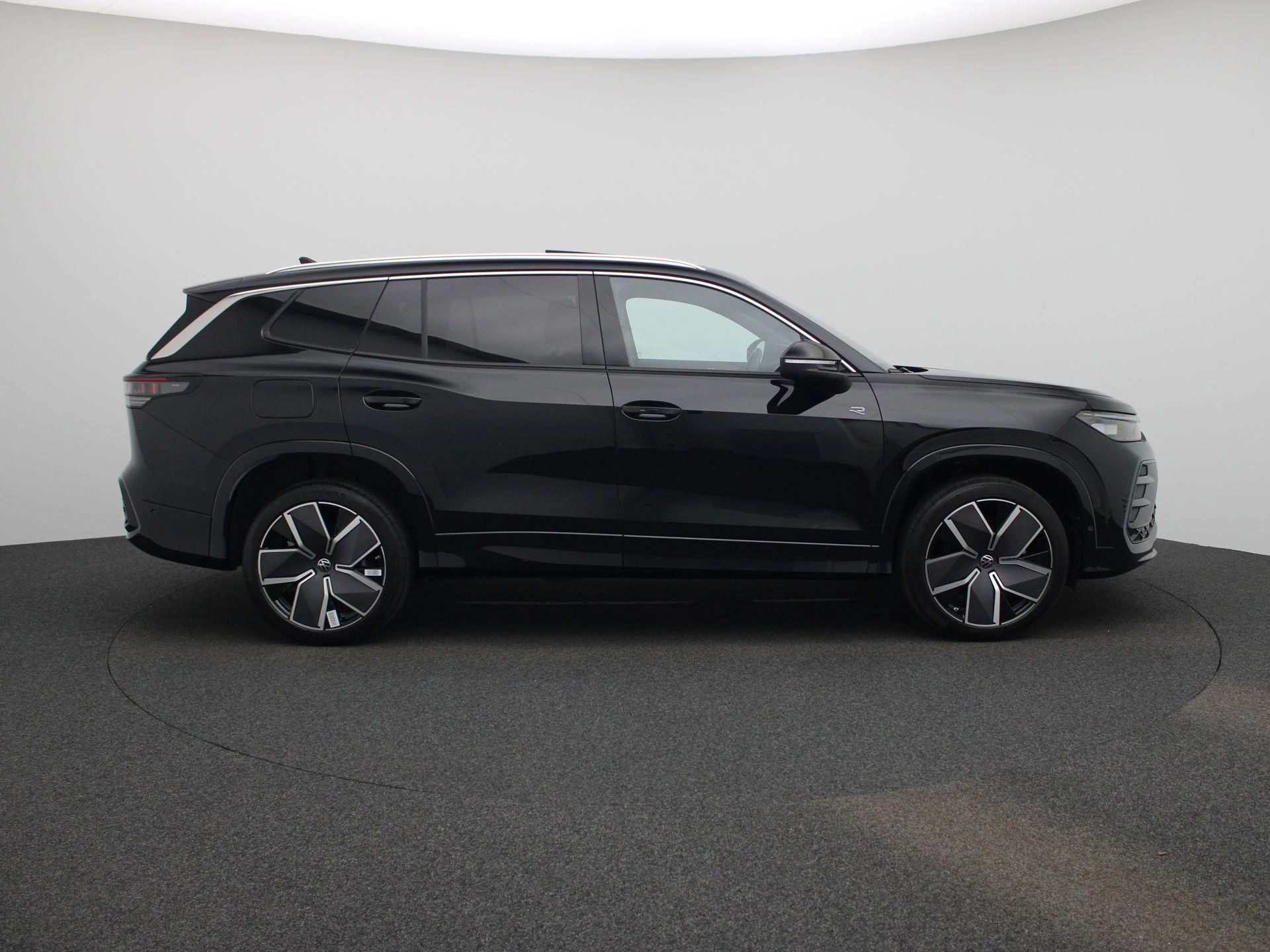 Volkswagen Tayron 1.5 eHybrid R-Line Edition 272 PK|