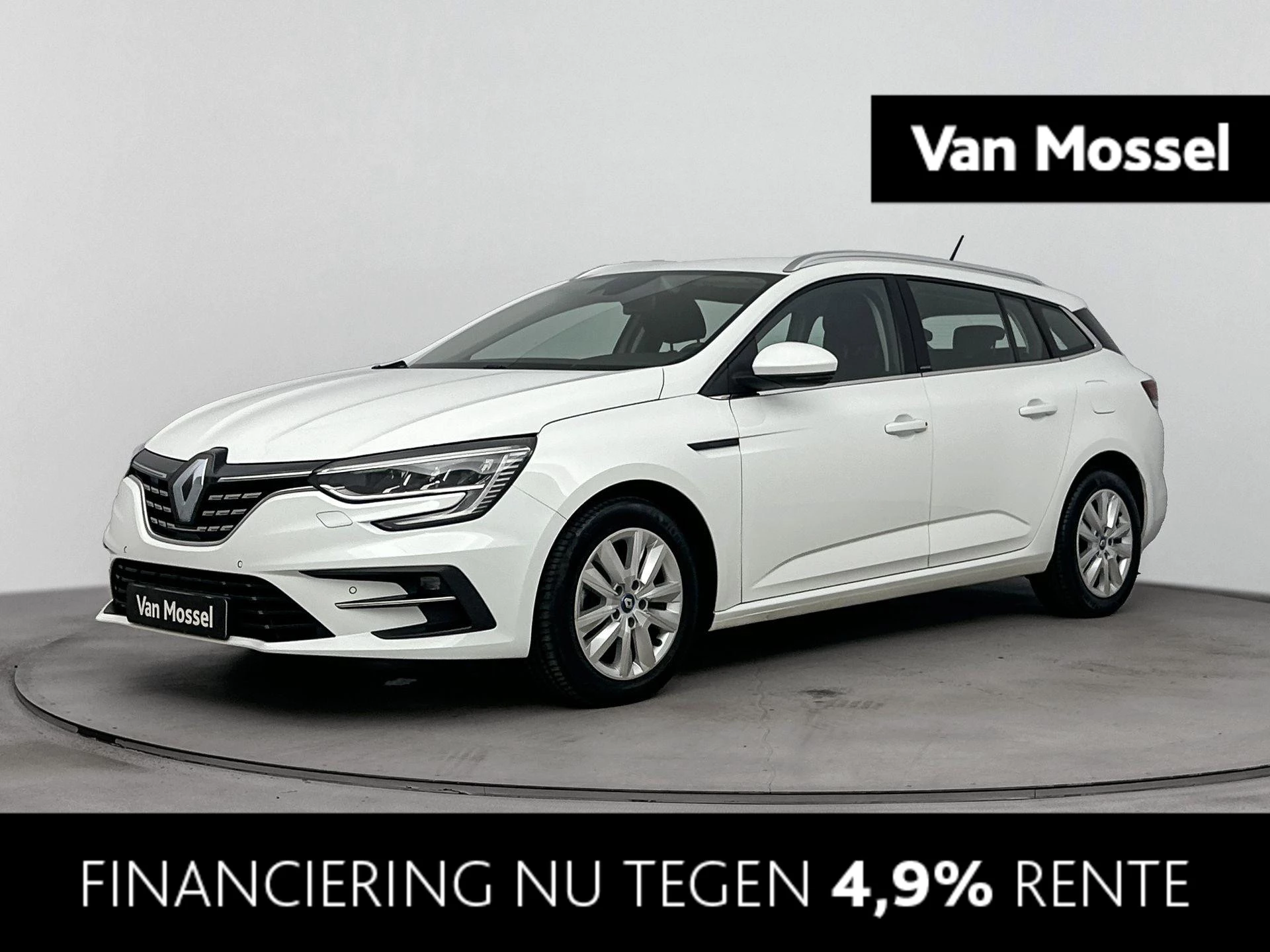Renault-Megane E-Tech-image-0