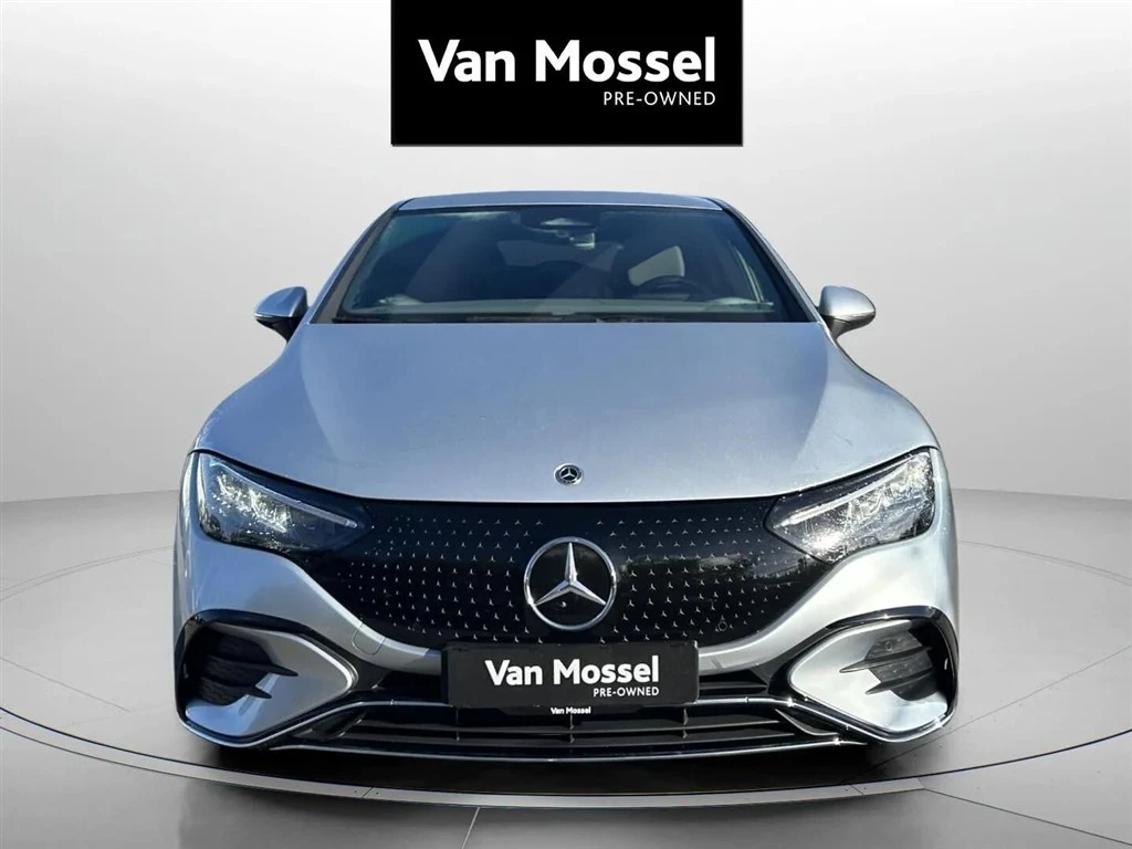 Mercedes-Benz-EQE-image-1