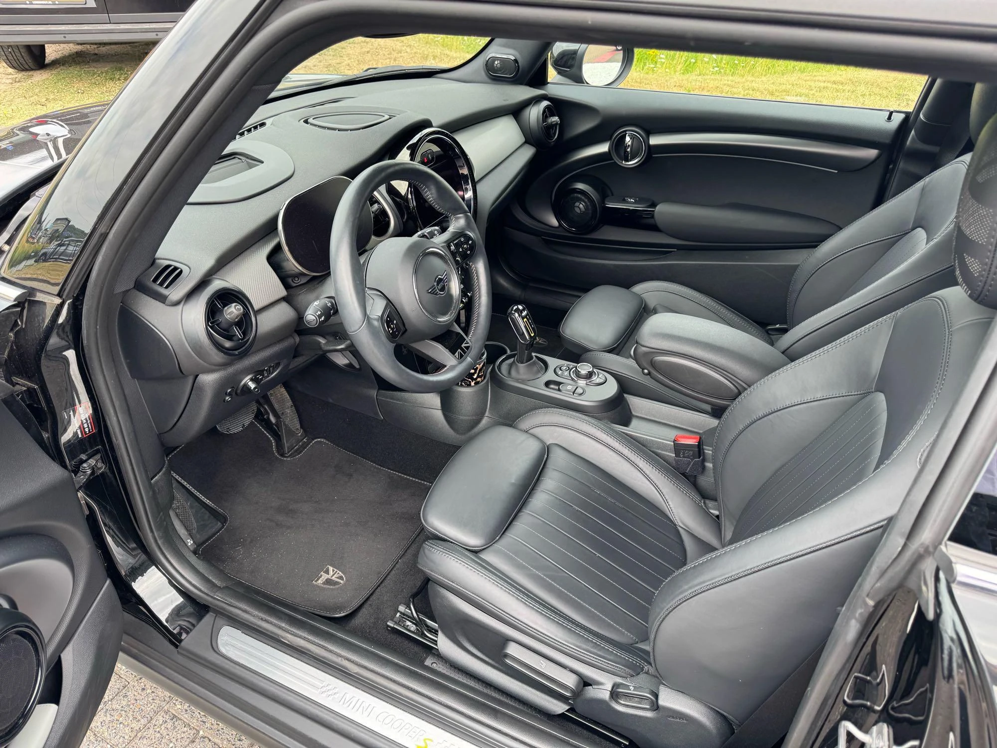 MINI-Electric-image-10