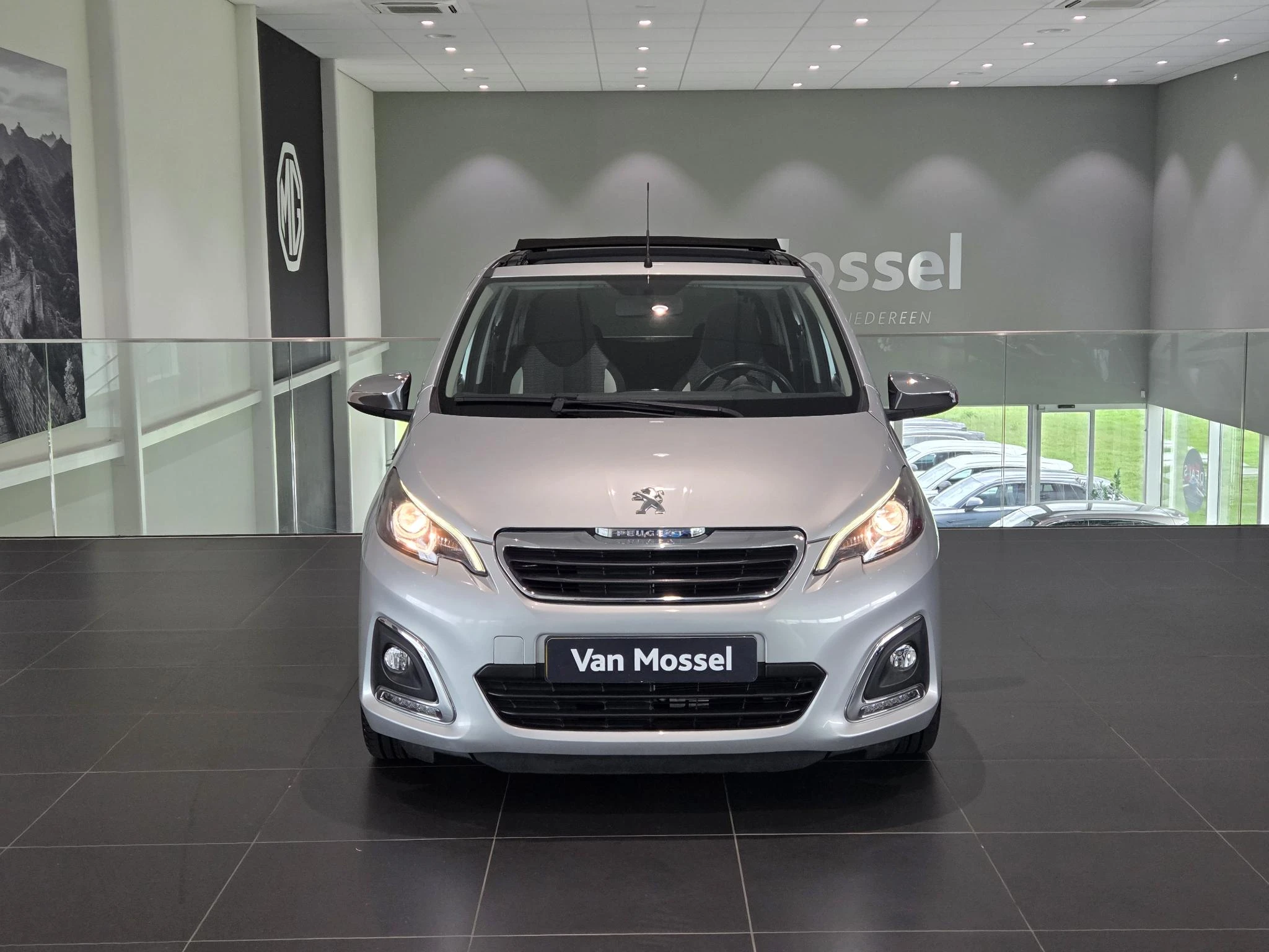 Peugeot-108-image-7