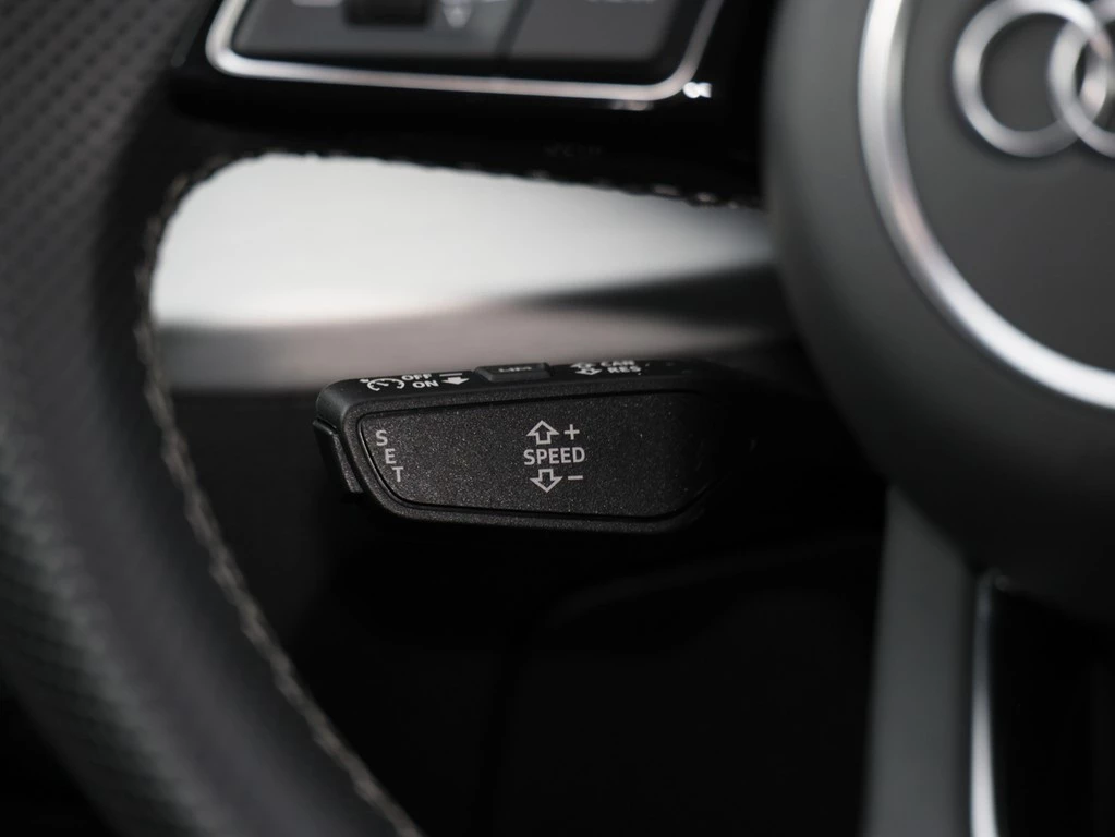 Audi Q2 35 TFSI S line S tronic